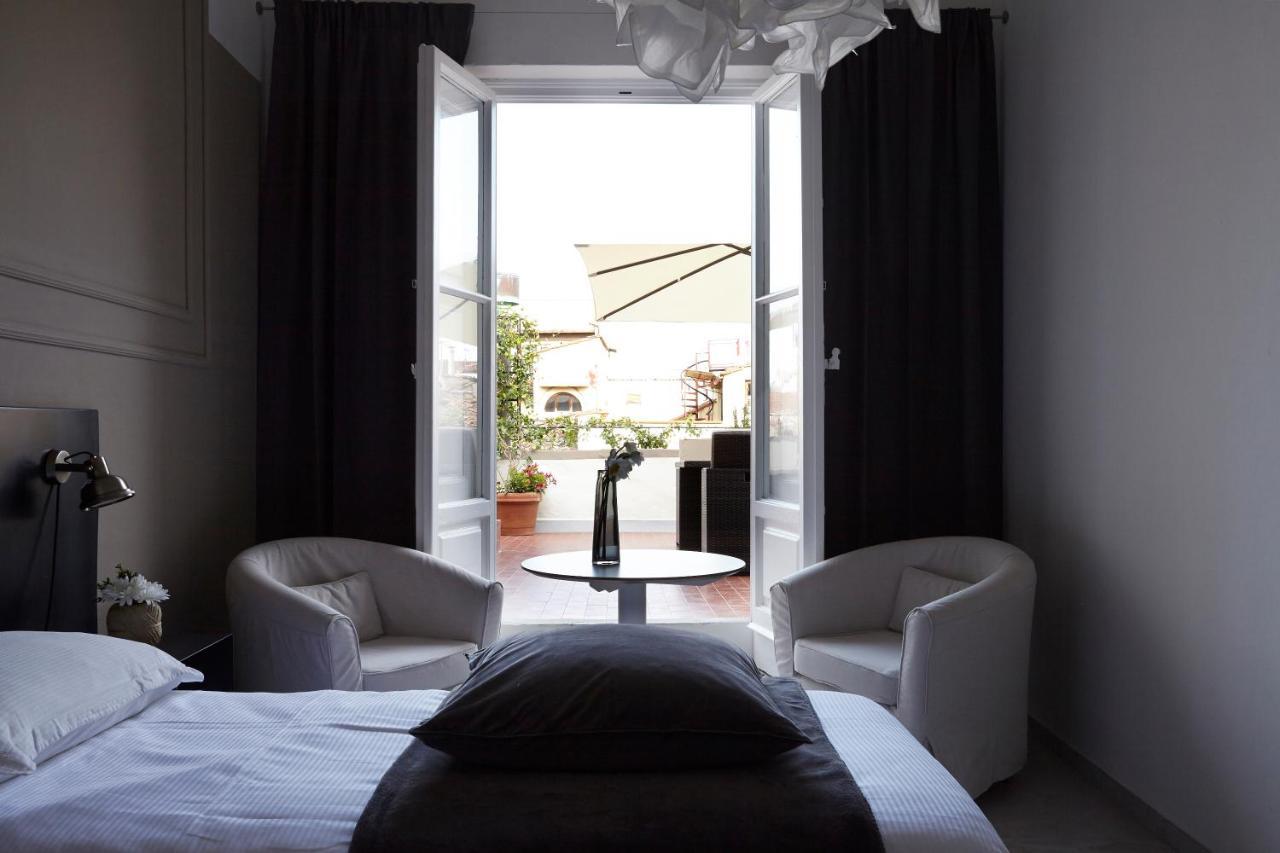 Penthouse With Big Terrace Duomo View Apartment Florence Exterior photo