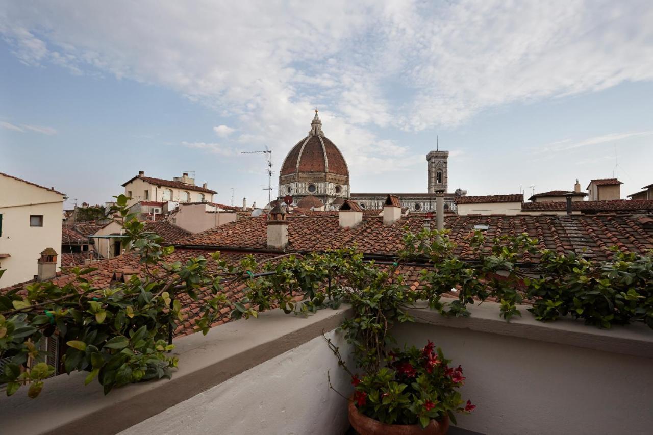 Penthouse With Big Terrace Duomo View Apartment Florence Exterior photo